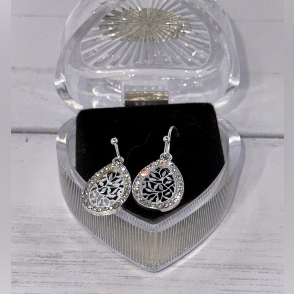 Swarovski Crystal & Silver Filagree Teardrop Earrings NIB - Picture 2 of 4